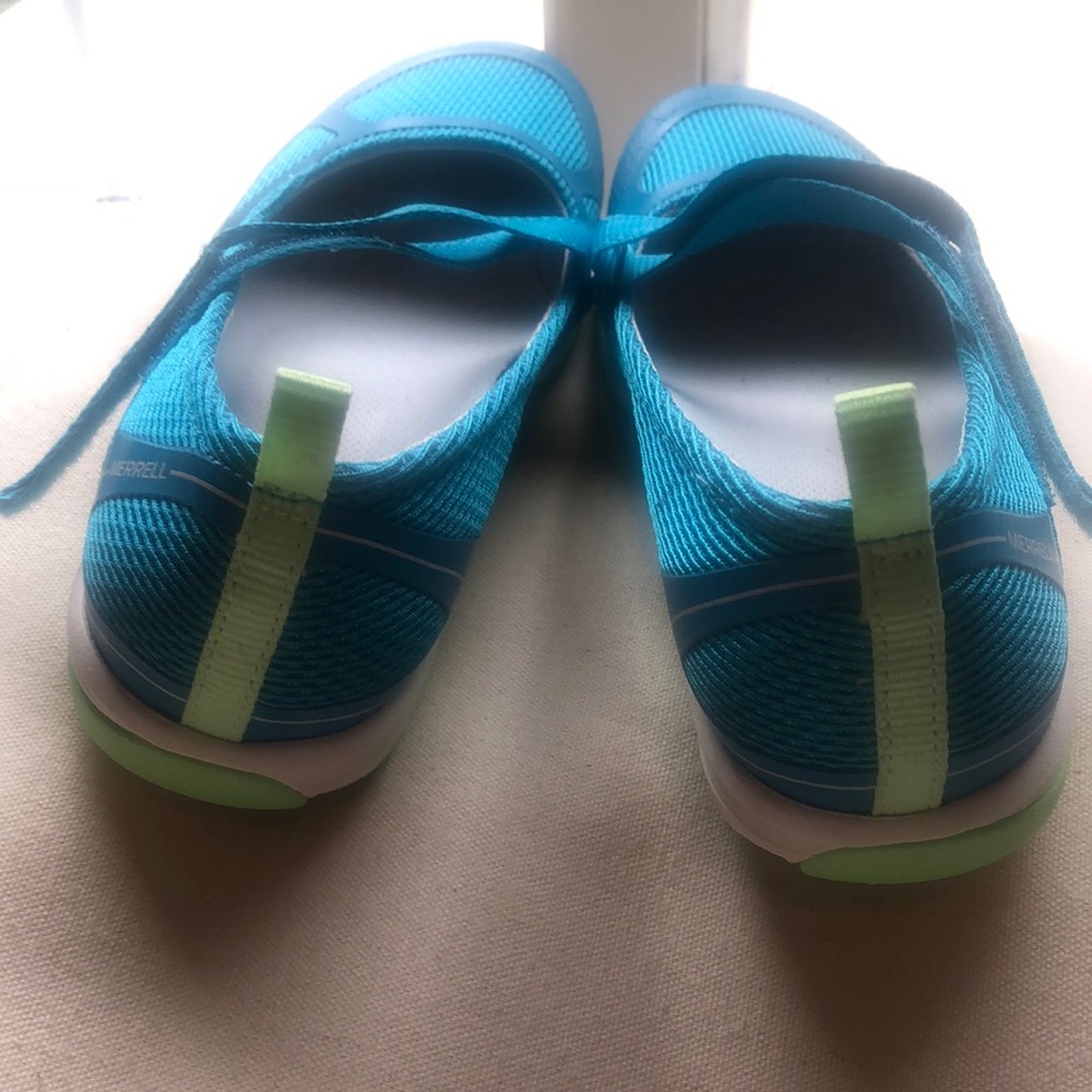 Merrell Women's Teal and Lime athleisure shoes - Picture 9 of 11